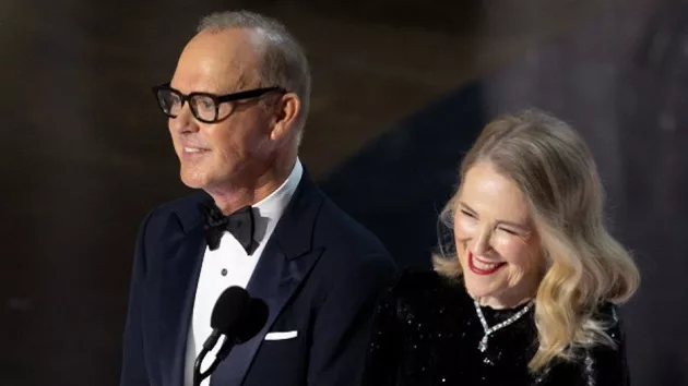 e_ohara_keaton_oscars_03132024869901