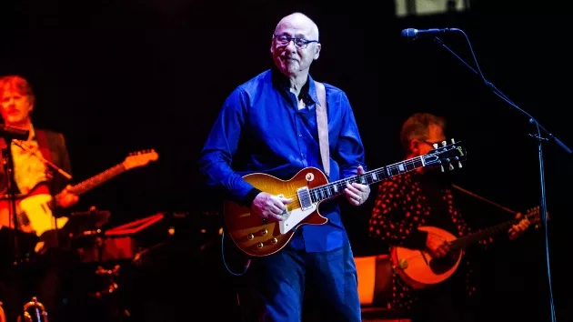 getty_markknopfler_050124164867