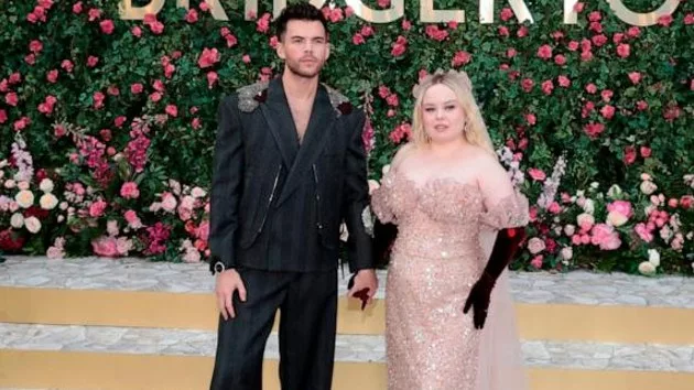 getty_bridgerton_s3p2_premiere_06132024192162