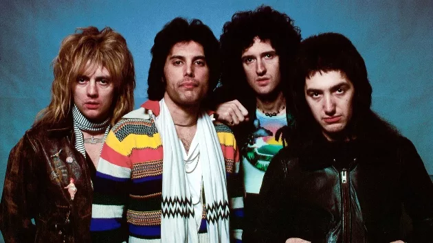 getty_queen_062024875901