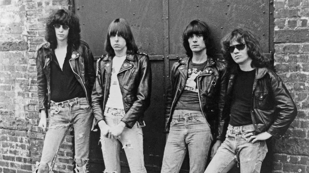 getty_ramones_082624822605
