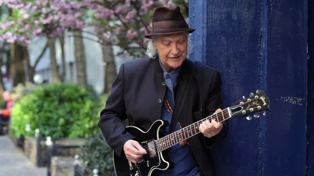 getty_davedavies_090324493508