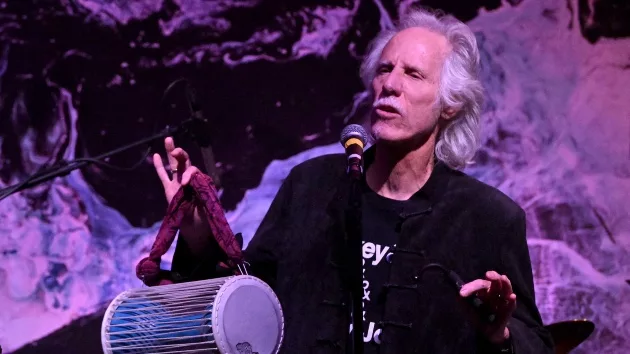 getty_johndensmore_091724487578