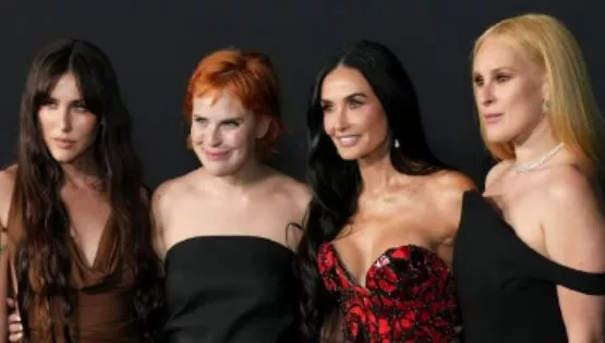 getty_demi_moore_and_daughters_09172024389027