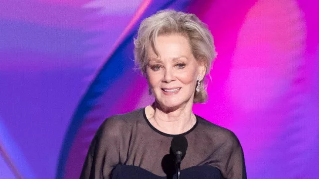 e_jean_smart_09182024993849