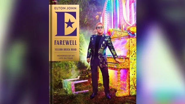 m_eltonjohnfarewelltourbook_012424318516
