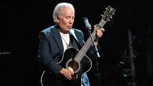 getty_paulsimon_092524751385