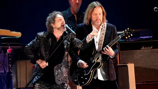 getty_theblackcrowes_093024690440