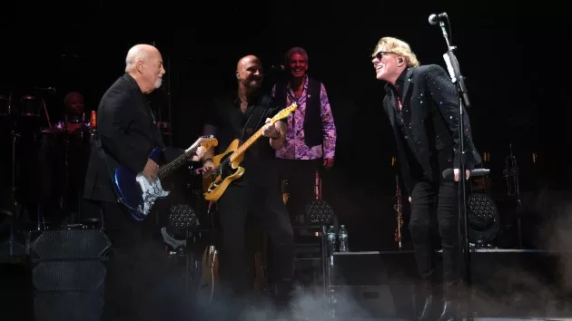 getty20billy20and20axl20msg_101324264448