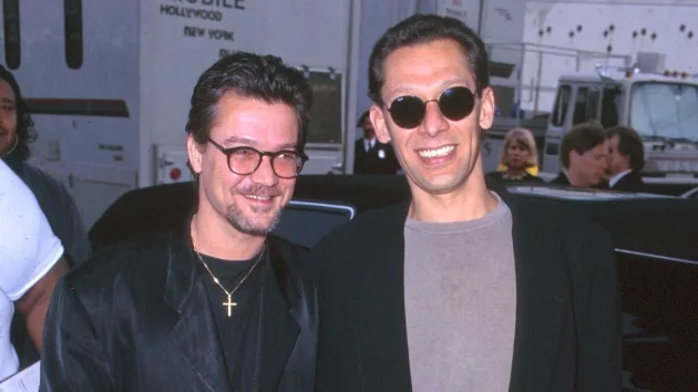 getty_alexandeddievanhalen_102124531225