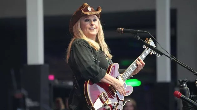 getty_melissaetheridge_120624919448
