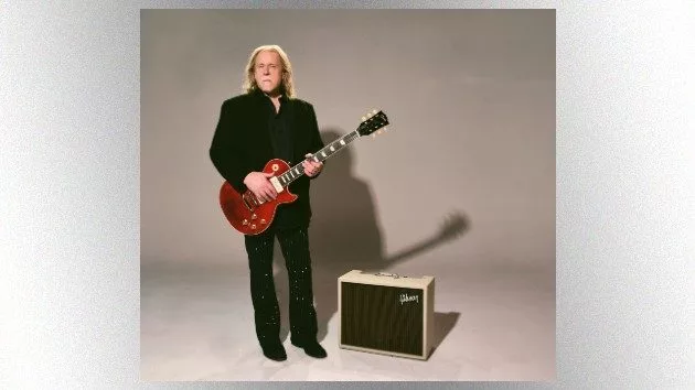 m_warrenhaynesgibson_031125967281