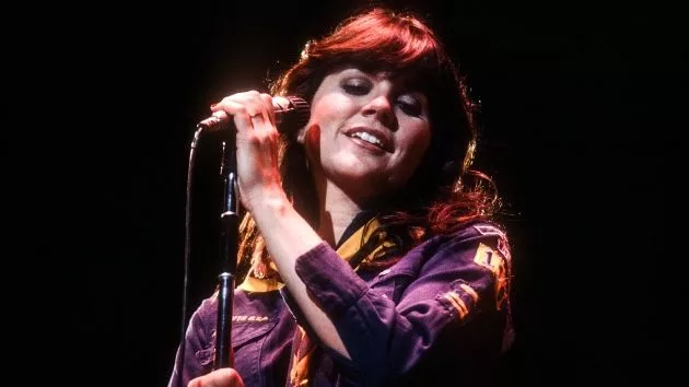 getty_lindaronstadt_051325808883