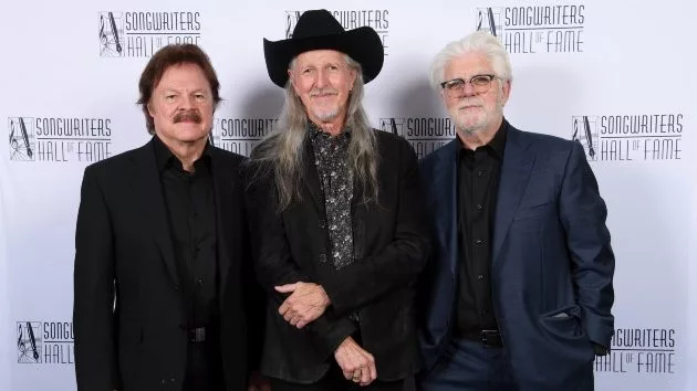 m_doobiebrothersshof_061325101315