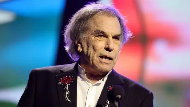 getty_mickeyhart_071625102051