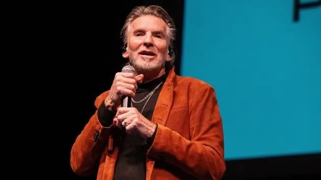 getty_kennyloggins_112525329780