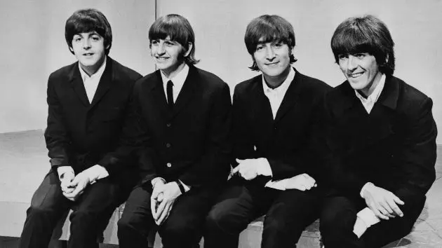 getty_beatles_120325703655