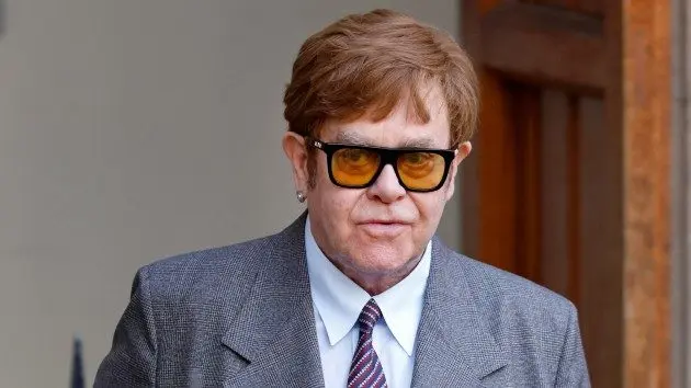 getty_eltonjohncourt2023_020626571079