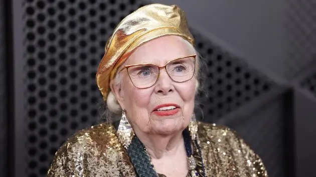 getty_jonimitchell_021926574489