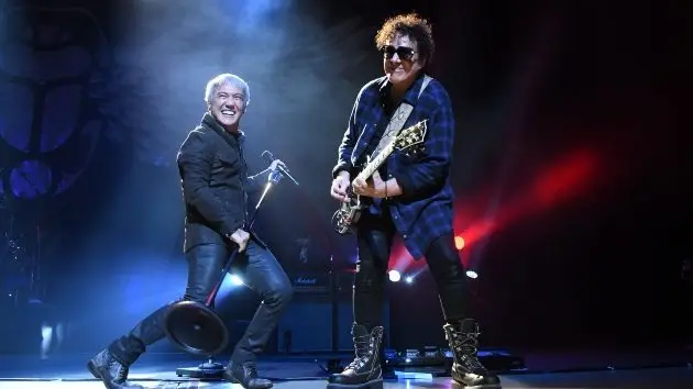 getty_journey_031126444243