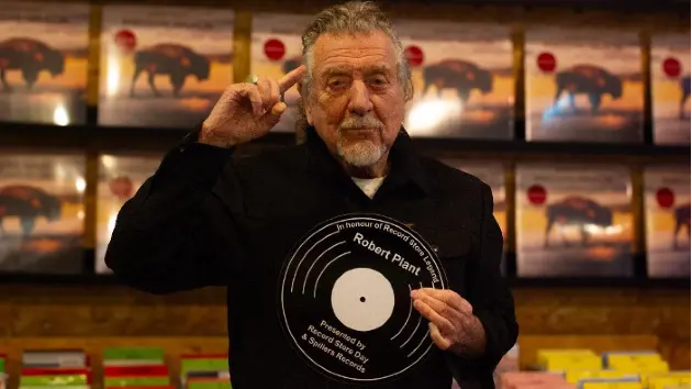 getty_robertplant_040826186549