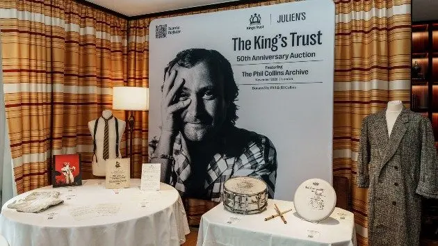 m_philcollinsauctionpreview_credit20soul20capture20studio20jac02954_0927634