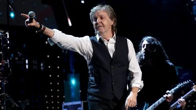 getty_paulmccartney_060226355939