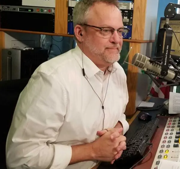 5957a81bd8b0fbc95b6847fe6471cba9179f319276933d115c299a3fa2f9c424960e279b22df5eca7c292582e76ea7ba8b93f41b4894627ef263303dfe1493e8-600x600185585-1