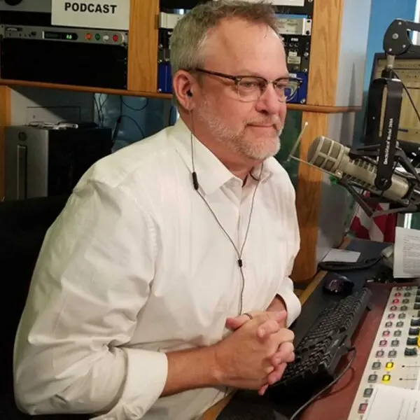 5957a81bd8b0fbc95b6847fe6471cba9179f319276933d115c299a3fa2f9c424960e279b22df5eca7c292582e76ea7ba8b93f41b4894627ef263303dfe1493e8-600x600185585-1