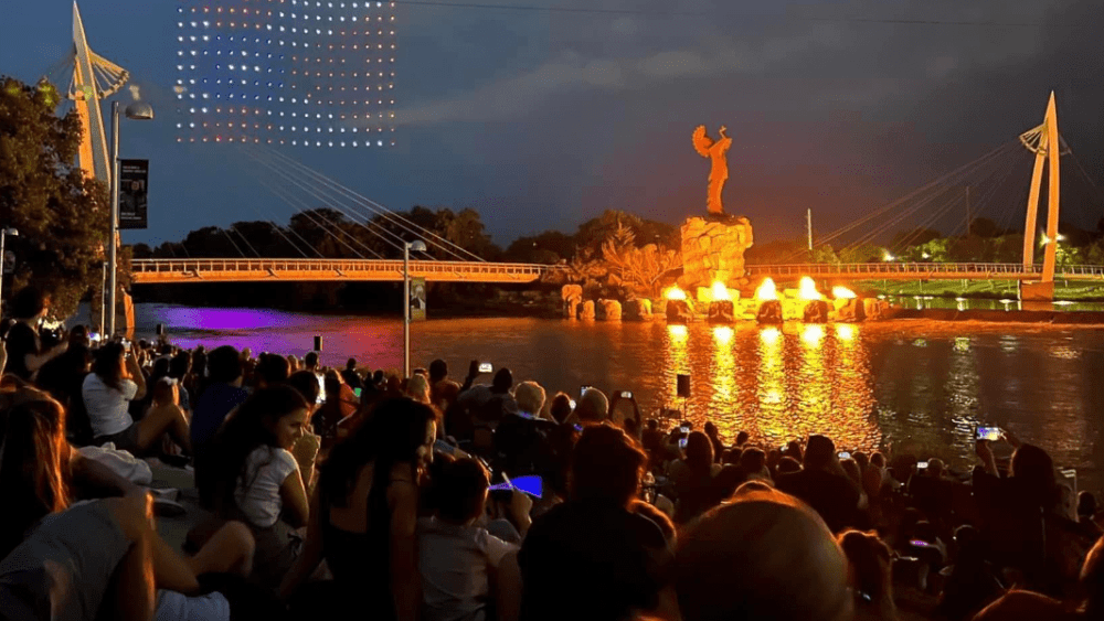 riverfront-amphitheater-png