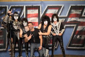 hanging-with-the-band-kiss