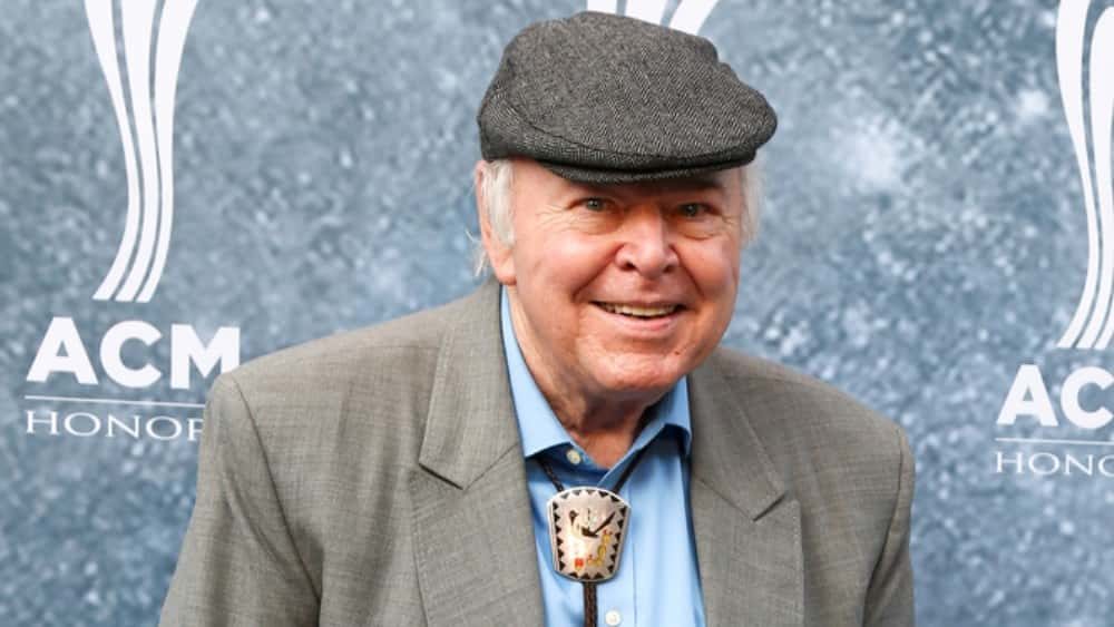 tmp82a9b732-52e5-4d50-976a-0ab649a0ec4b