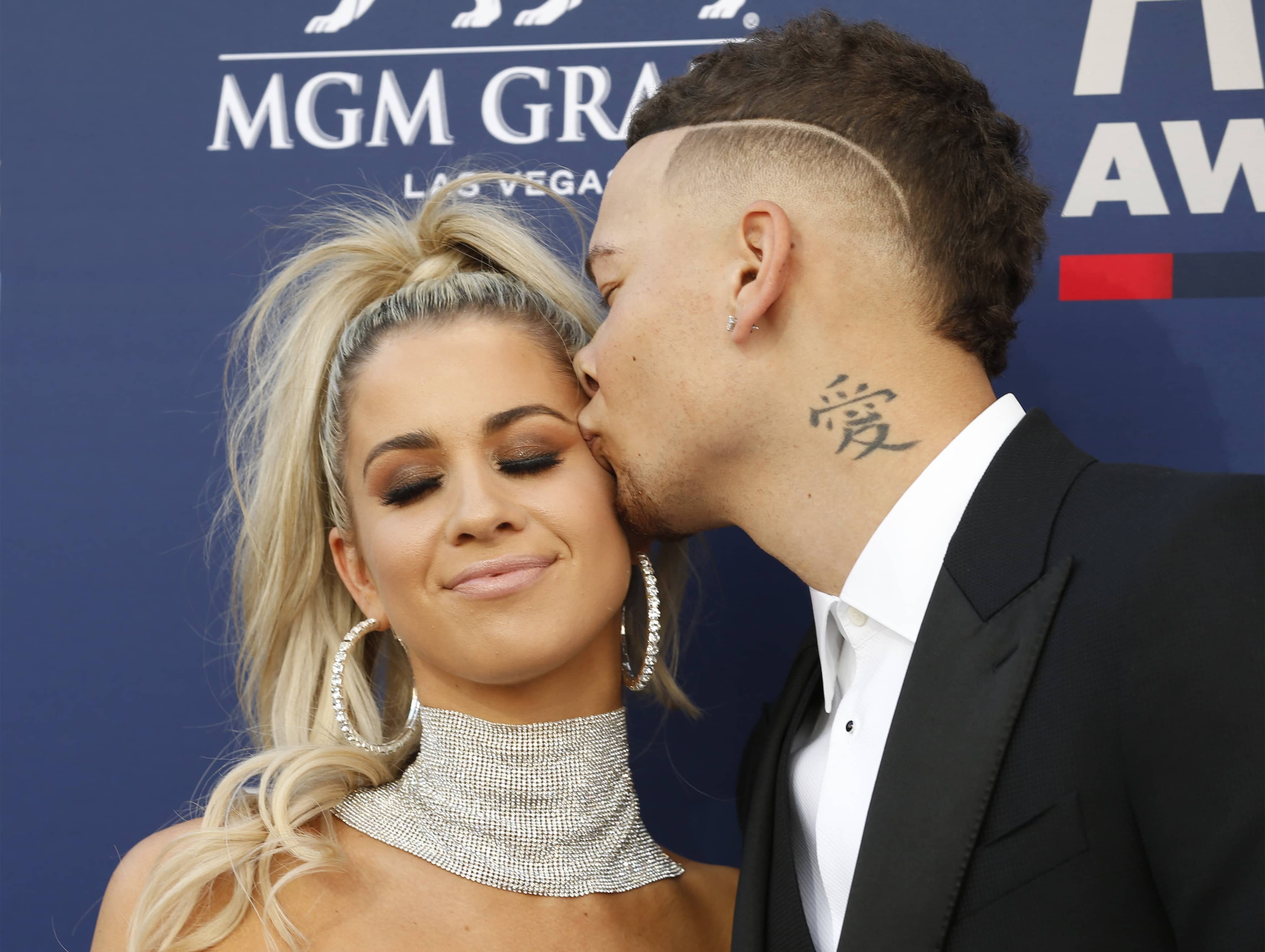 54th-academy-of-country-music-awards-arrivals-las-vegas-nevada-u-s-april-7-2019-kane-and-wife-katelyn-brown