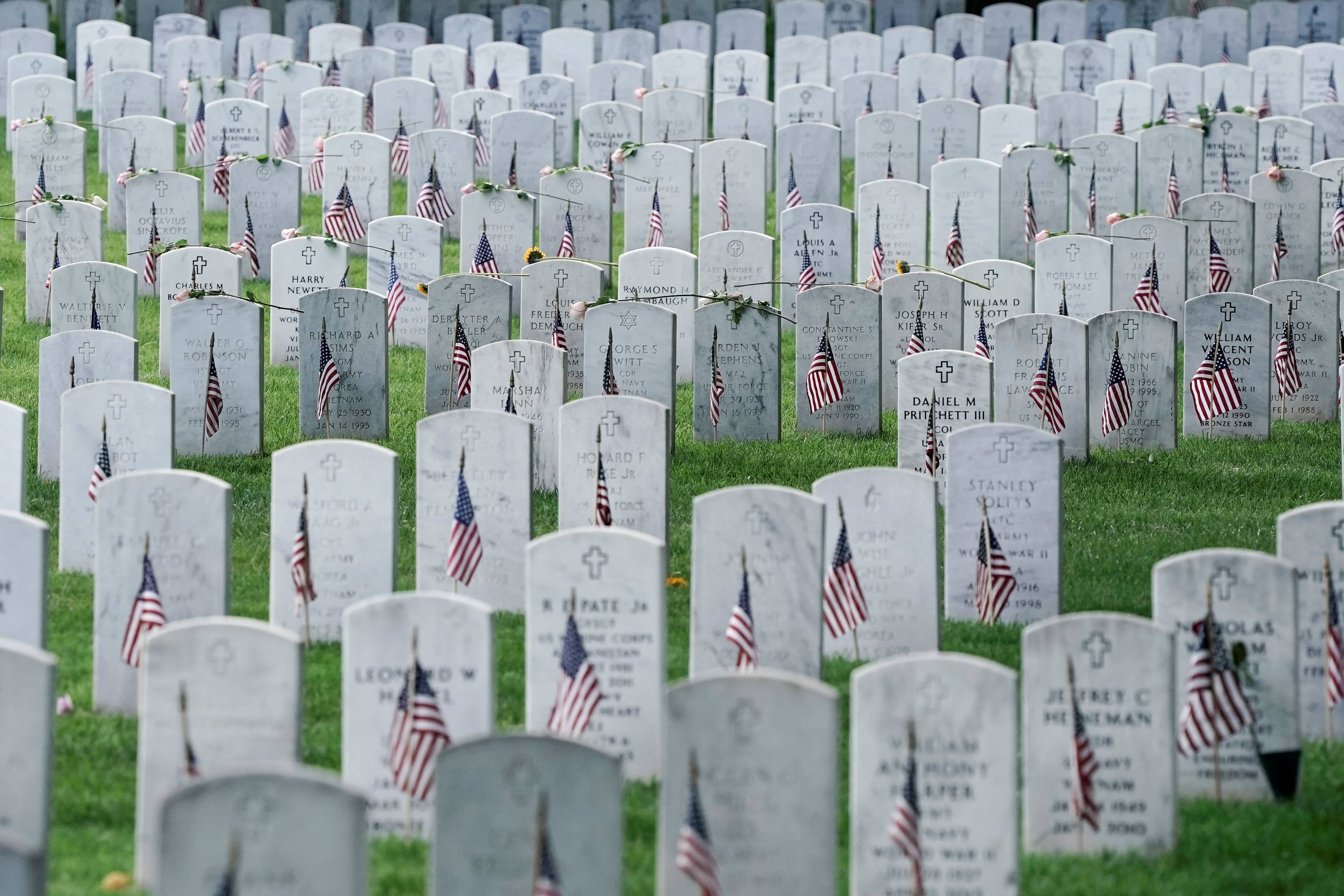memorial-day-at-arlington-cemetery