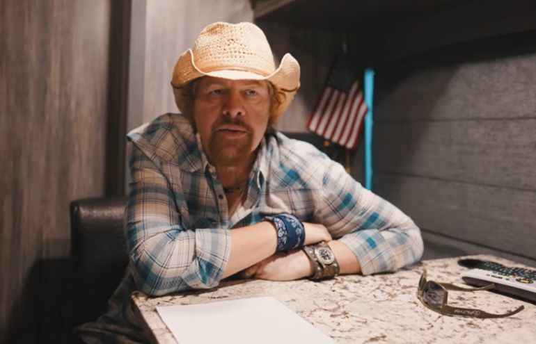 toby-keith-41-770x495