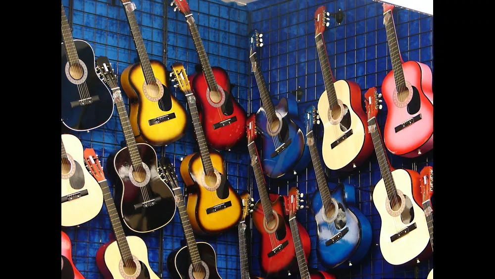 multi_coloured_acoustic_guitars