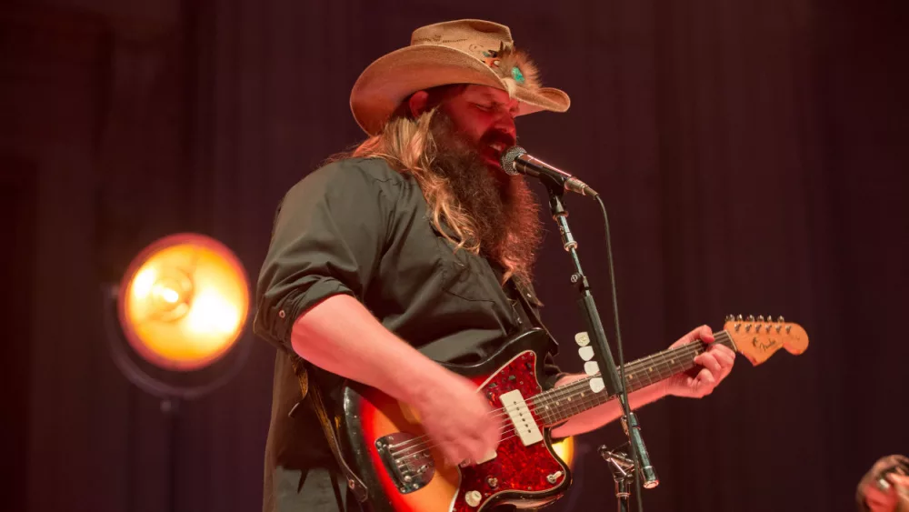 Chris Stapleton earns fourth career No. 1 on country charts with "White