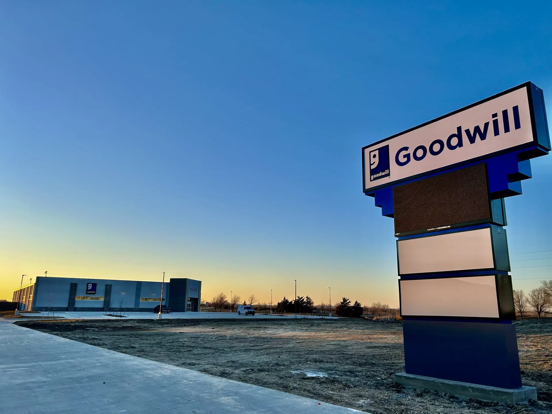 goodwill-store