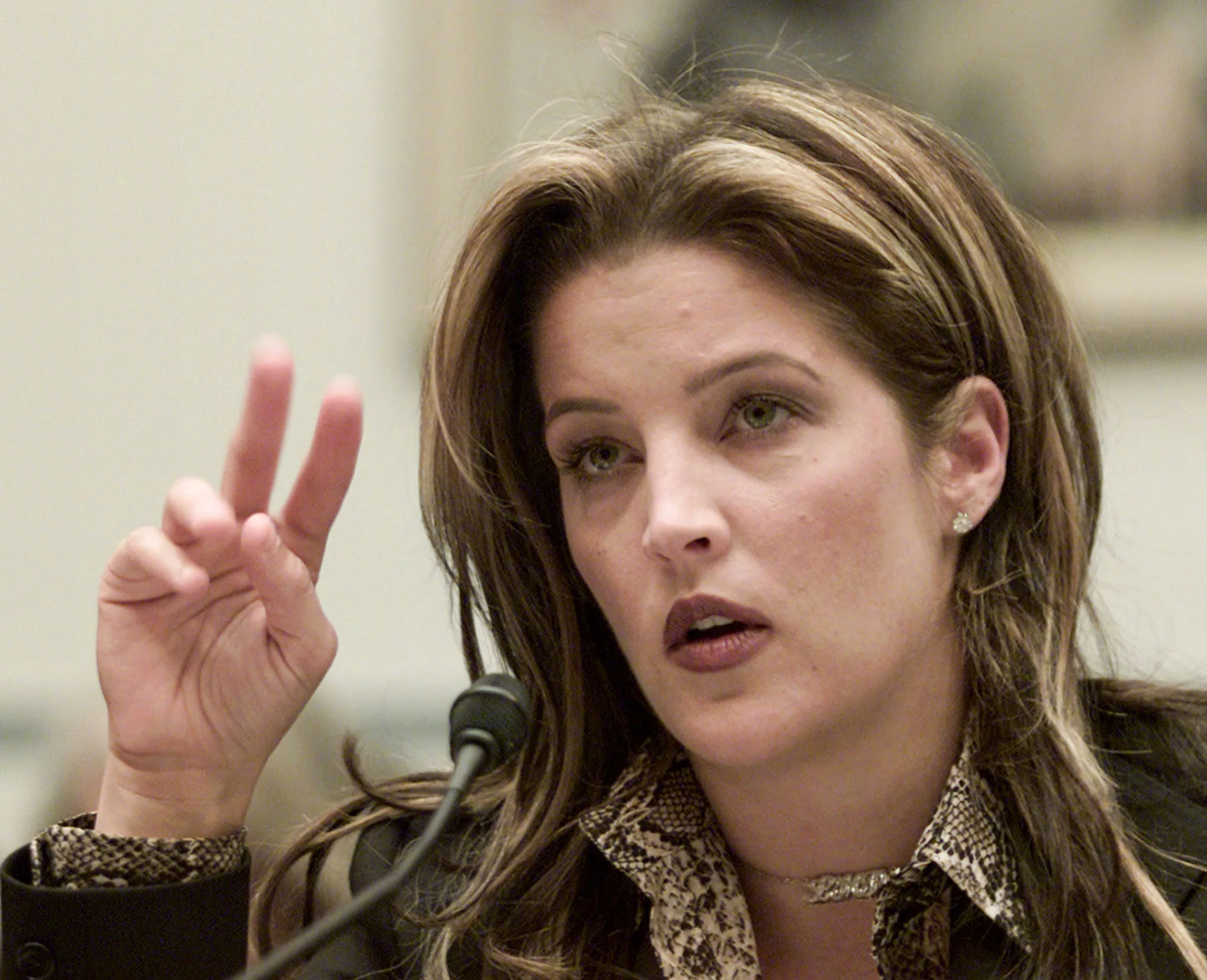 lisa-marie-presley-testifies-on-capitol-hill