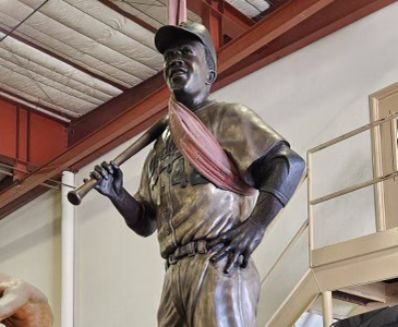 jackie-statue