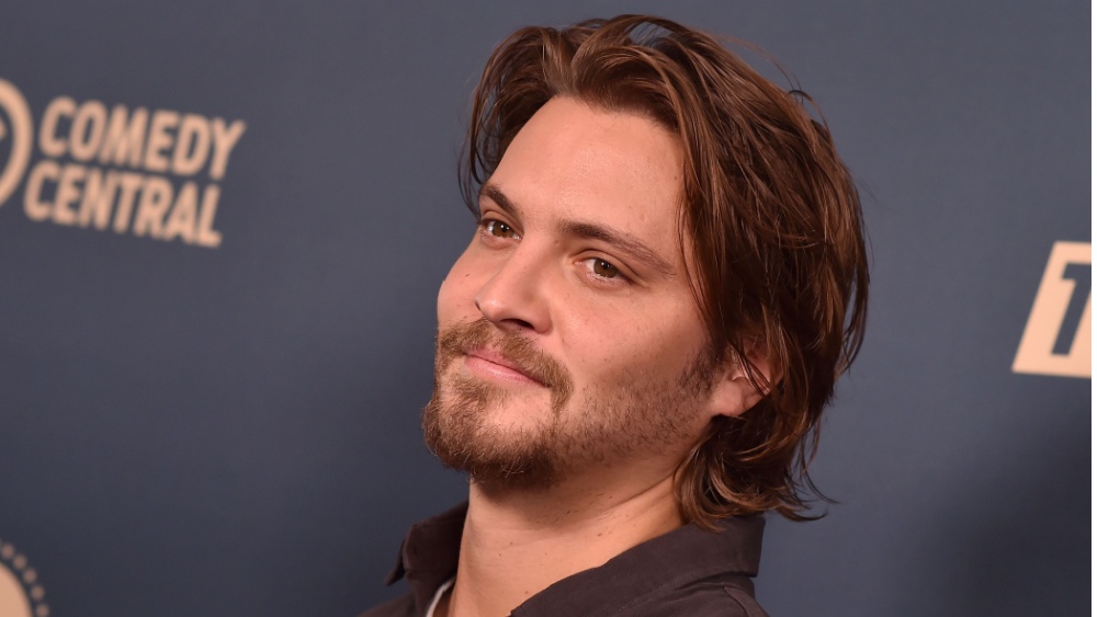 Luke Grimes Routine Luke Grimes announces 'Playin' On The Tracks Tour' this fall | 101.3 KFDI