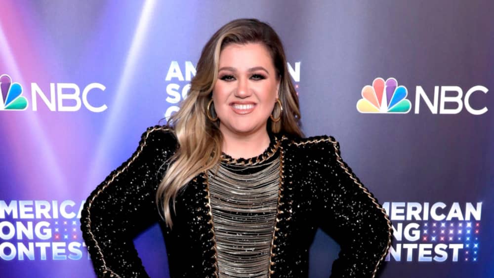 Kelly Clarkson announces 'Kellyoke' EP and drops cover of Billie Eilish ...