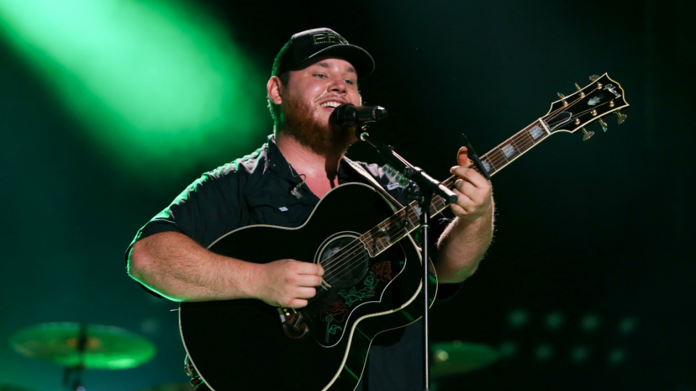 shutterstock_1112199779-2