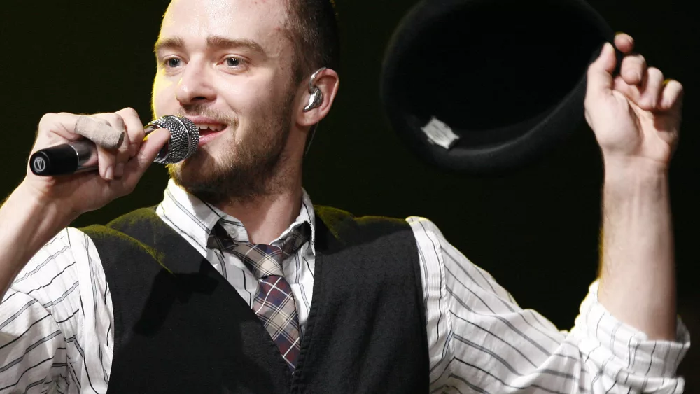 justin-timberlake-performs-at-the-avalon-in-hollywood