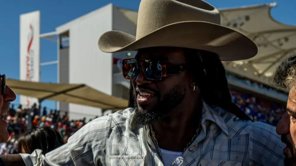Shaboozey^ singer/ songwriter. at the F1 United States Grand Prix 2025. AUSTIN^ TEXAS^ UNITED STATES - October 19^ 2025