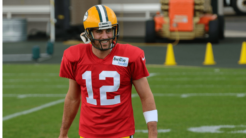 Green Bay Packers quarterback Aaron Rodgers in talks with NY Jets