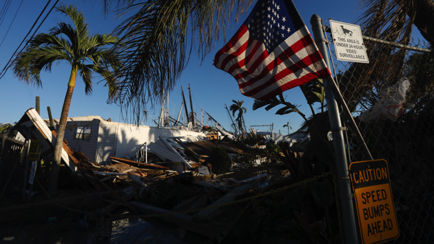 getty_100322_ianfortmyers