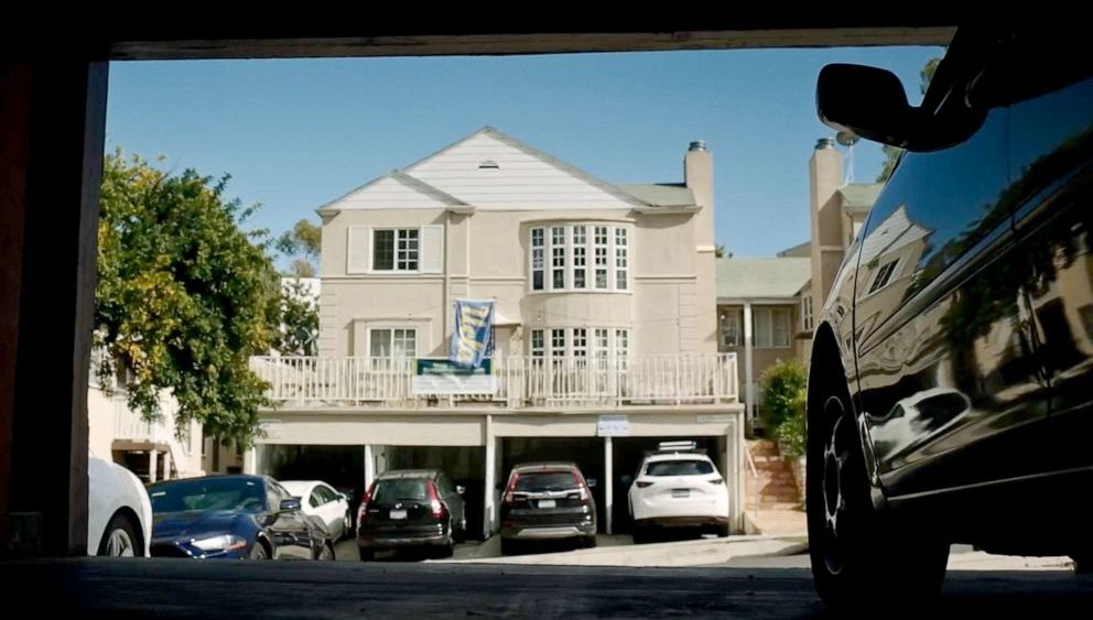 abcnewsstudios_dorm_010422_1