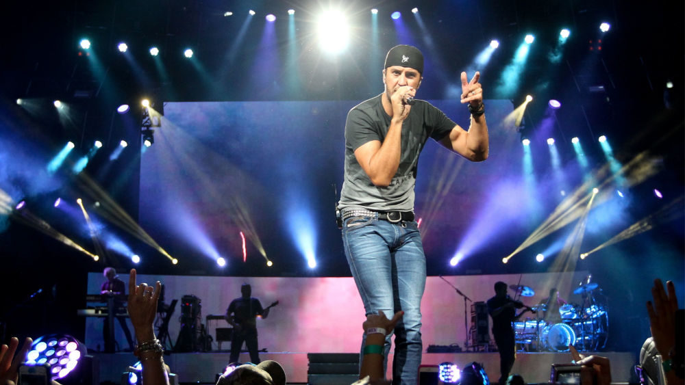 shutterstock_461027335715557