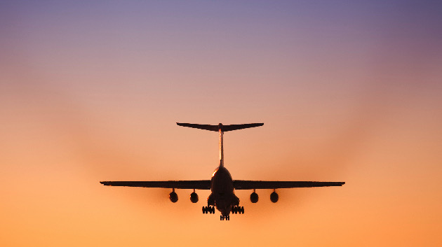 gettyrf_030223_flightplane693698